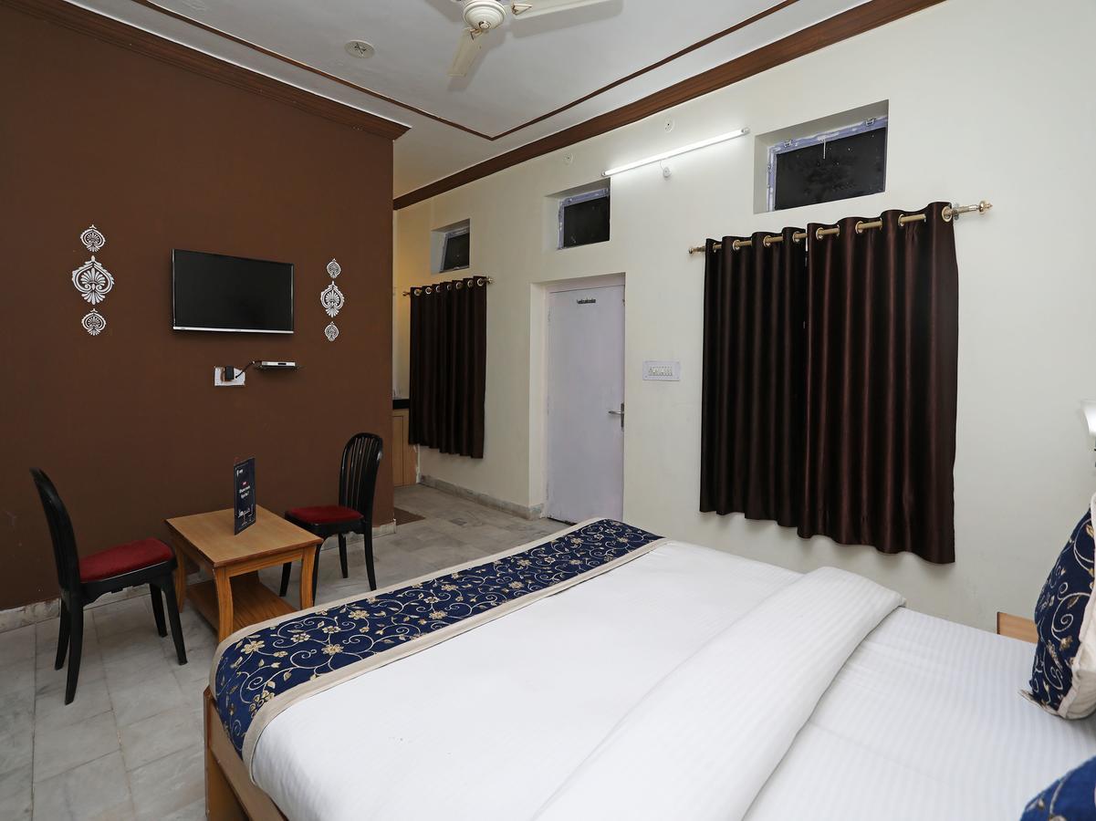 Oyo 10936 Rajasthan Resort Pushkar Dış mekan fotoğraf