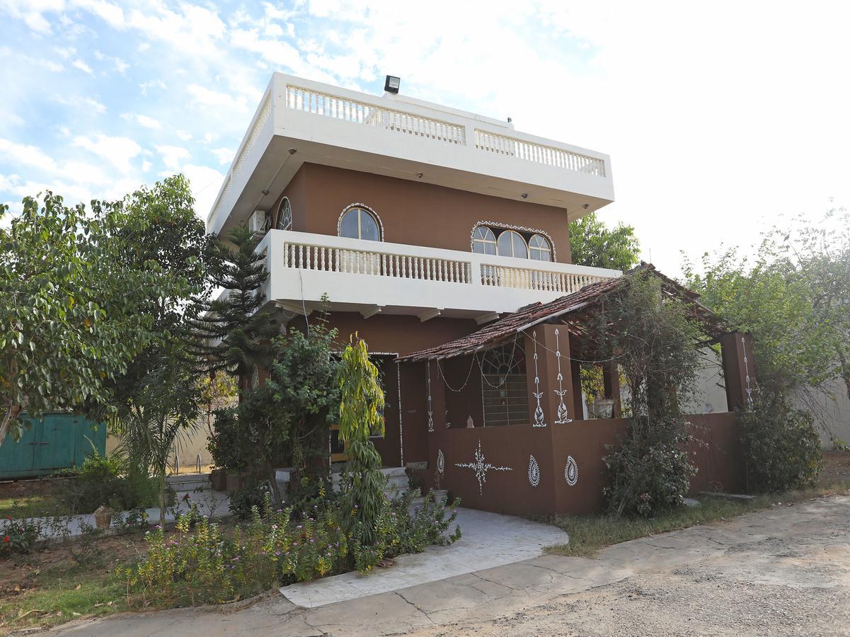 Oyo 10936 Rajasthan Resort Pushkar Dış mekan fotoğraf