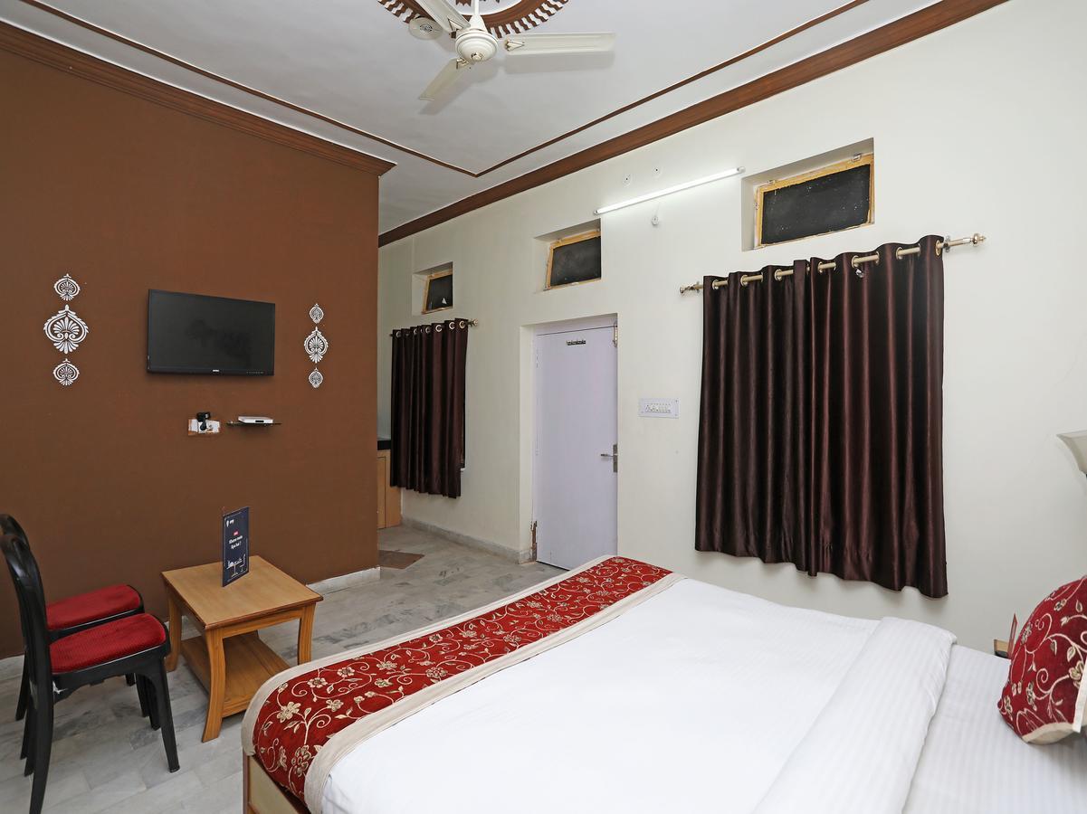 Oyo 10936 Rajasthan Resort Pushkar Dış mekan fotoğraf